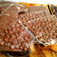 Chocolat cassé noir amandes, les 100g